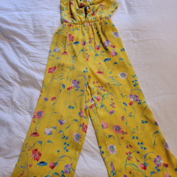 Sienna Sky Floral Romper Size S - Picture 5 of 5
